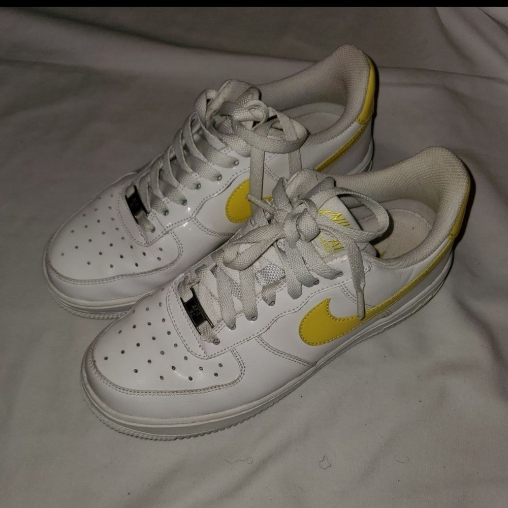 Air force 1's women 8